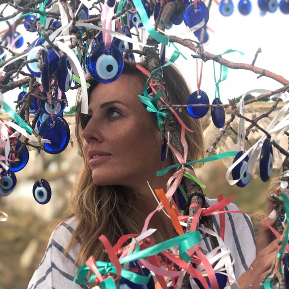 Hi, I’m Evelina! - Picture 1 of 1